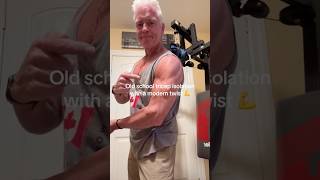 Let’s build bigger triceps! #bodybuilding #motivation #cuffs