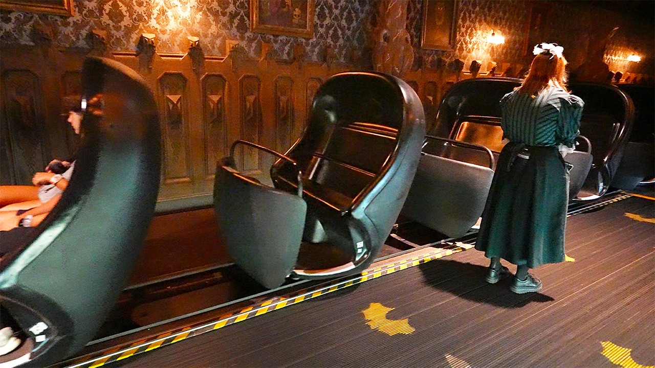 Haunted Mansion at Disney's Magic Kingdom - Walt Disney World Ride in Orlando, Florida [4K POV]