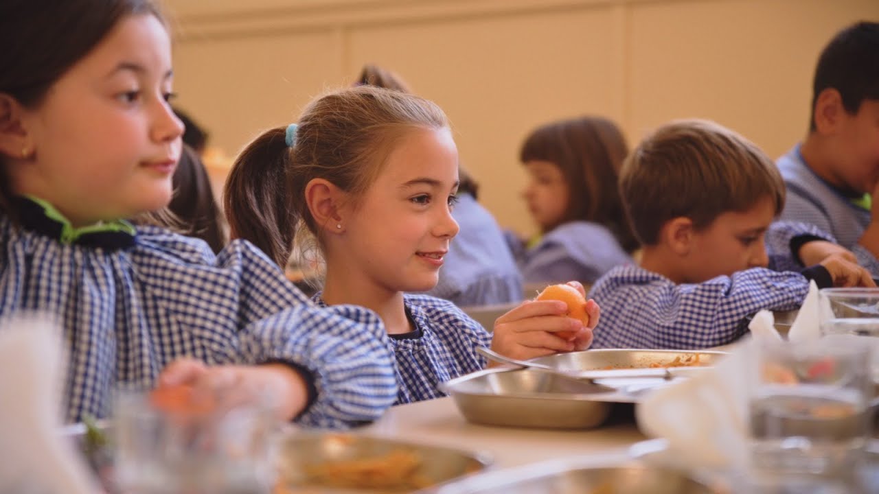 DOCUMENTAL MENJADOR ESCOLA PIA TÀRREGA