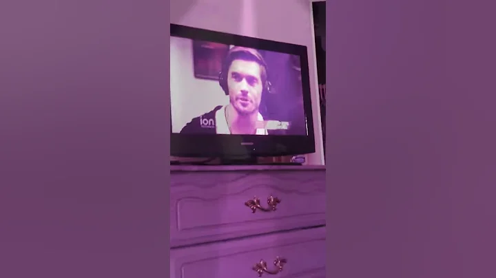 Willis putting on Roku