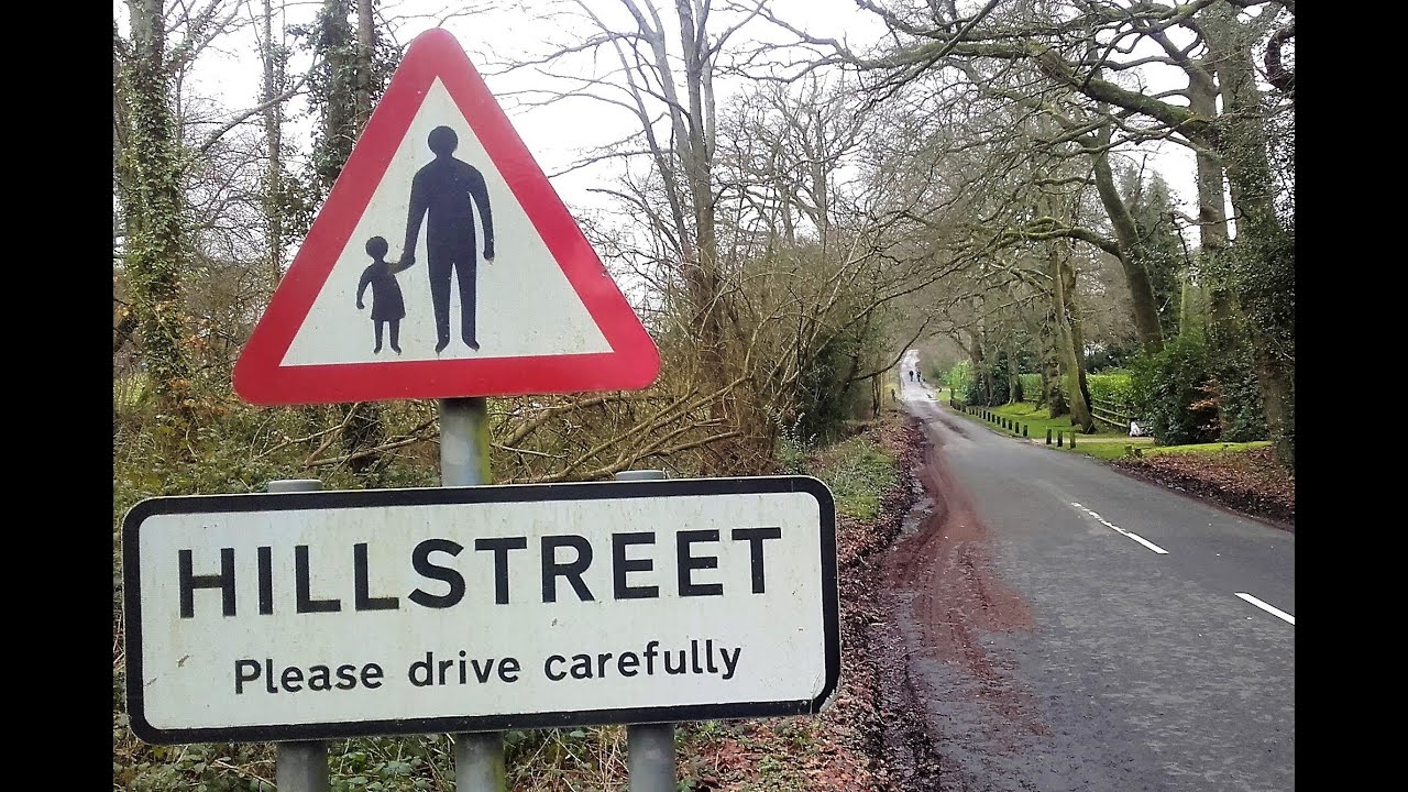 Walking from Hillstreet to the Test Way