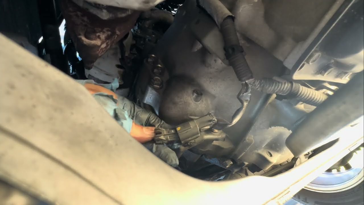 2008-2013 Infiniti G37 Sedan Engine Starter Motor Replacement installation instructions tutorial fix