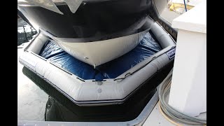 DockyDock for pontoon boats