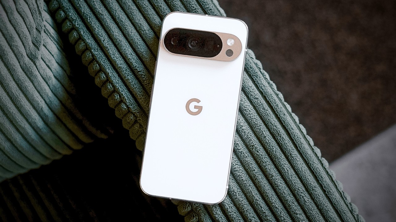 Pixel 10 Pro Full Review / Better Than iPhone and Here's Why