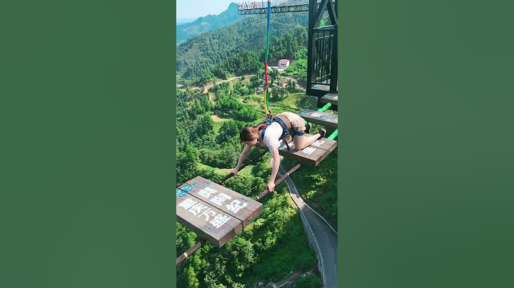 Bungee Jumping With Rope In Beautiful Place, Lady Climbing On The Sky Bridge 😂#bungee