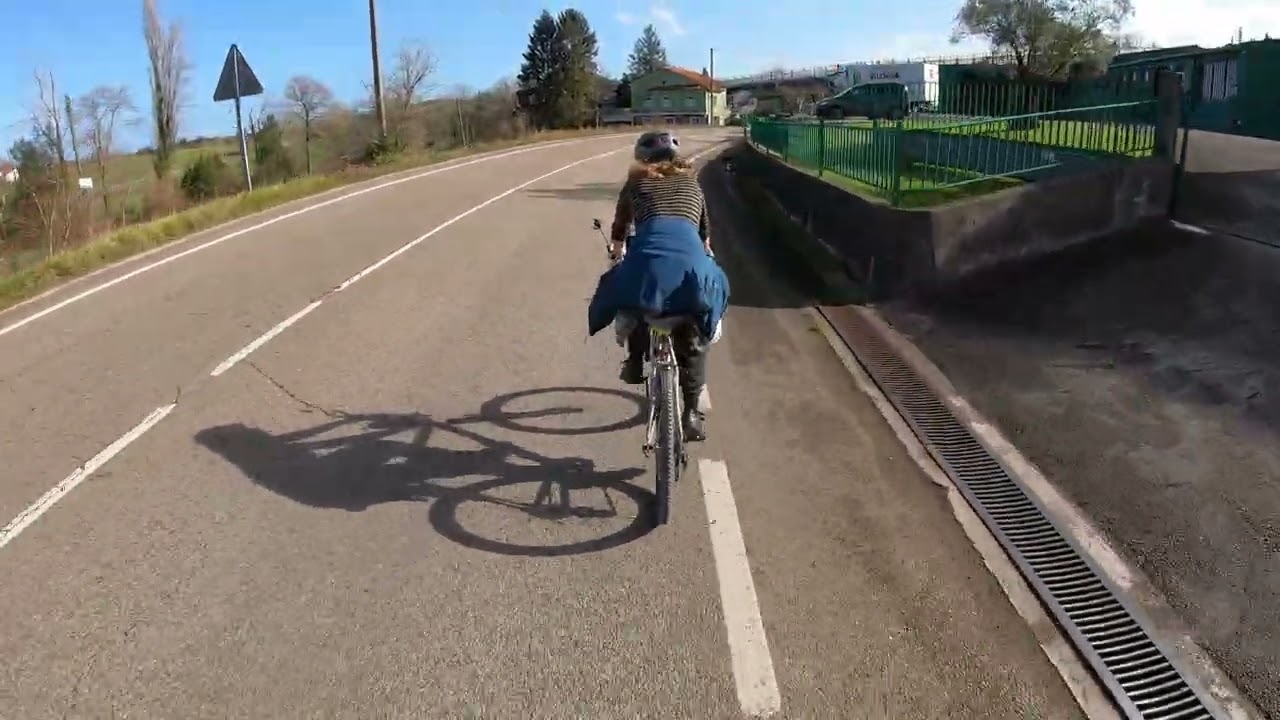 4K (Ultra HD) Cantabria - Un bonito paseo en bicicleta - Pámanes