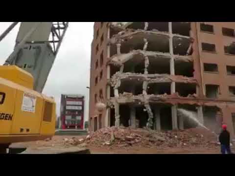 كرة الهدم Wrecking Ball 