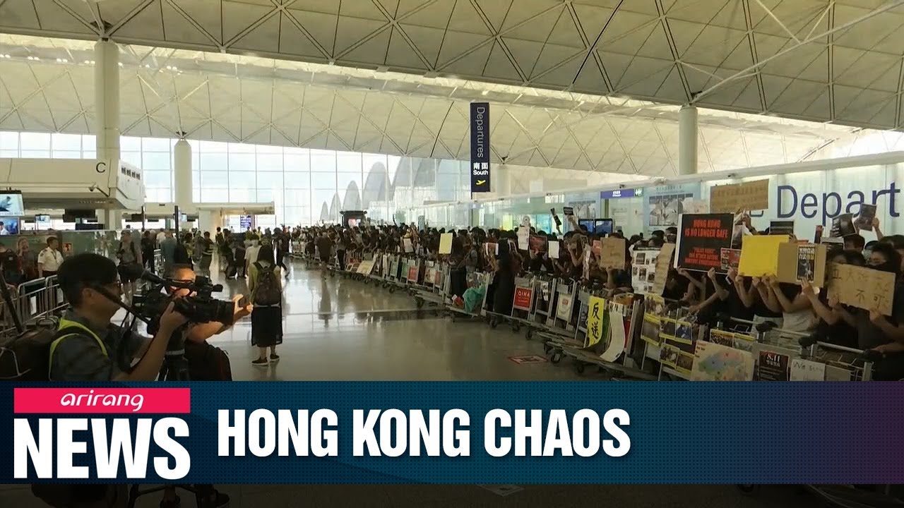 China moving troops to Hong Kong border amid intensifying protests ...