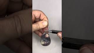 How to Wire Wrap a Bail for a front to back drilled pendant!