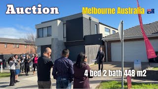 Auction @ 18 Elmswood Boulevard, Keysborough, VIC 3173 Melbourne Australia🇦🇺 / 4 bed 2 bath 448 m2