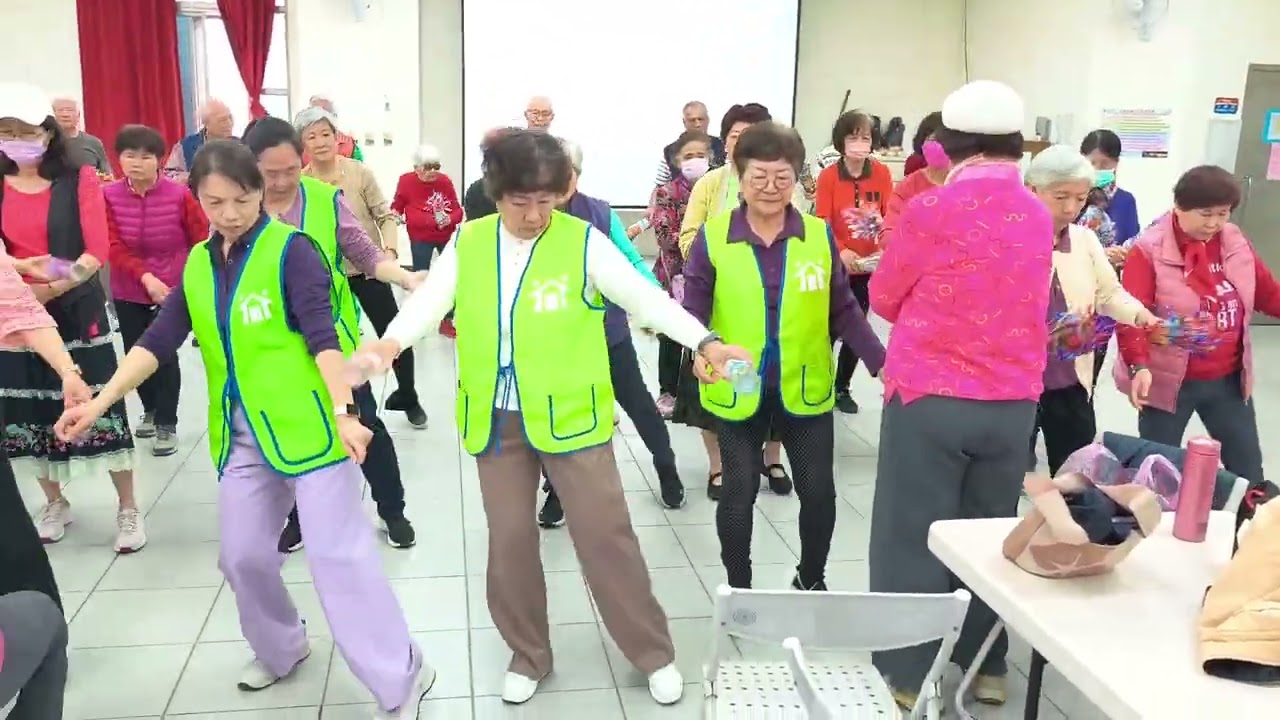 20260225排練桃花朵朵開