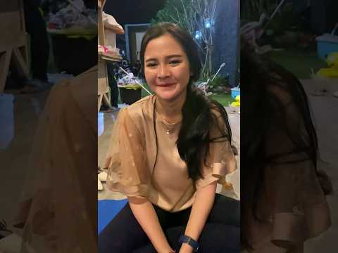 PESONA GADIS JAWA