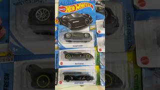 16 Bugatti Chiron 🤯💨 Bugatti bolide 🦋🌕. From Hotwheels 🪽 #hotwheels #bugatti #bugattichiron