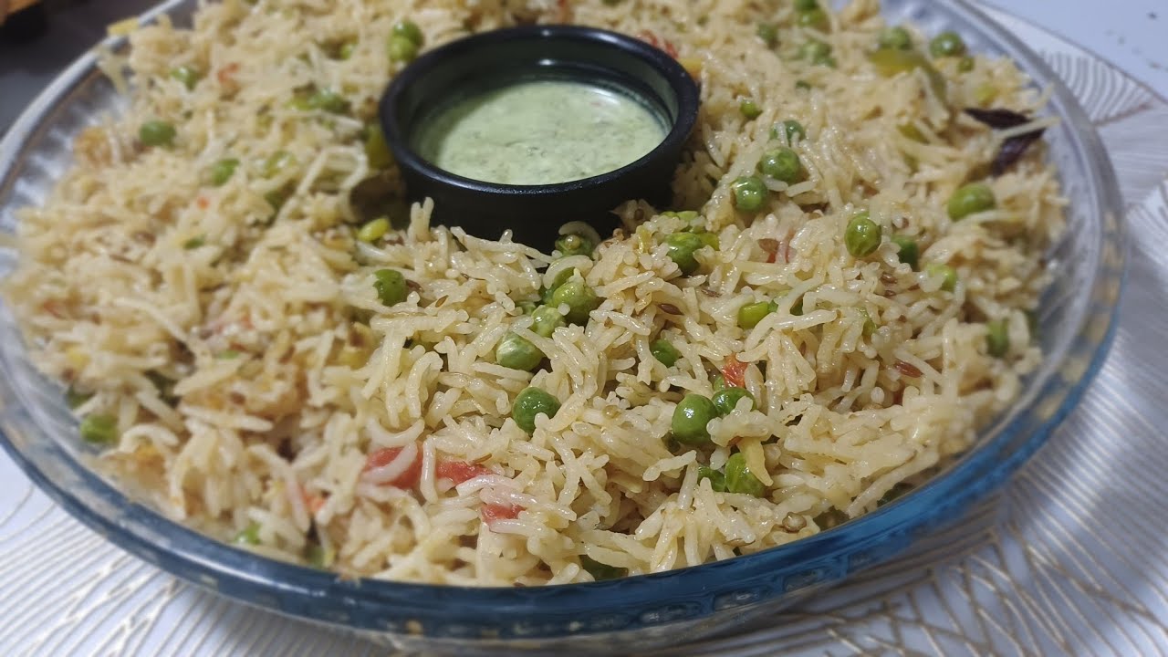 Cook peas with rice , in this way and the result is awesome pea pulao !! 