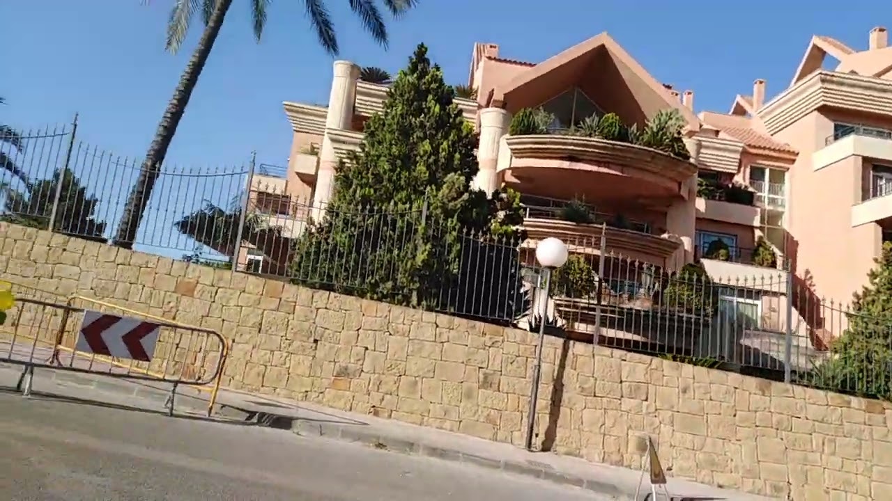 View walking from Magna Marbella to Lakampana#spain