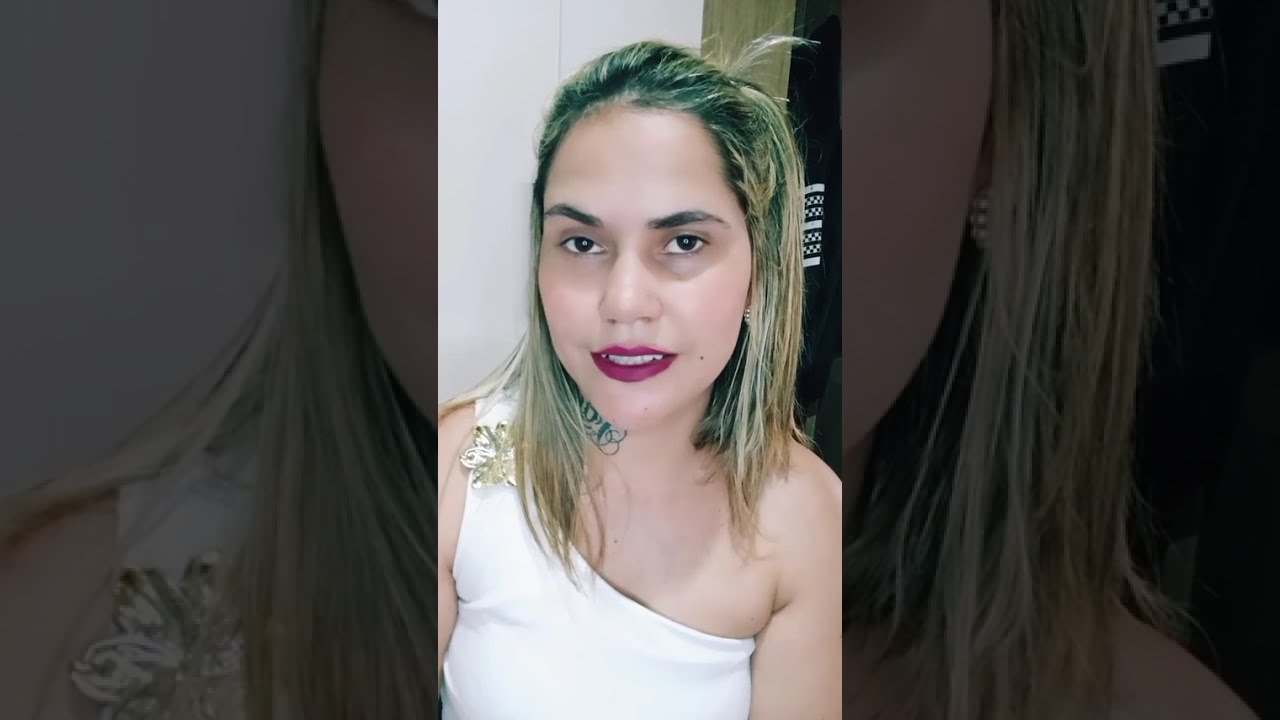 QUANDO EU VI ELE TAVA NO MEU QUARTO COM A BANANA  DO AMOR NA MINHA CARA 🍌 😌