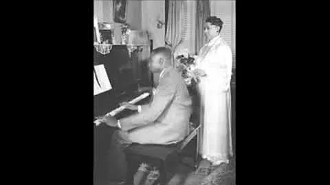 Sallie Martin & Thomas A Dorsey - I Know Who Holds...