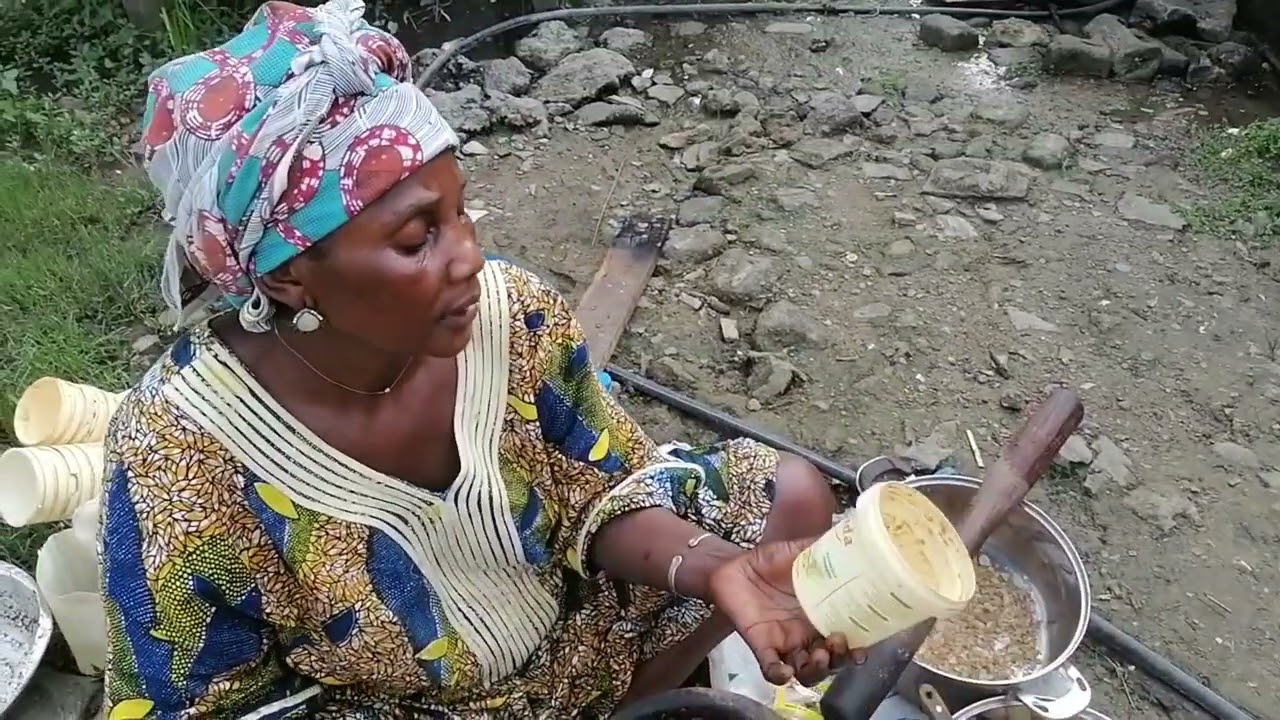 Les merveilles du Gabon ( De l 'arbre a la transformation de l' odika ou le chocolat indigiene