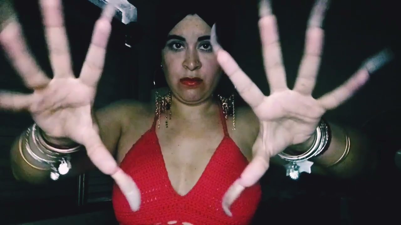 Hypnotic long natural nails