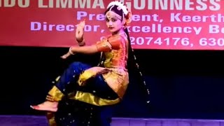 baratha vedamuga kuchipudi dance by siri  choreography by  Guntoju Haritha