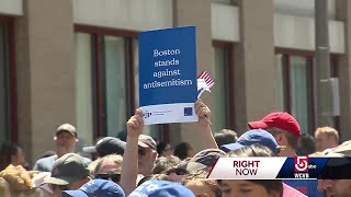 Rally held to support Bostonarea Jewish students