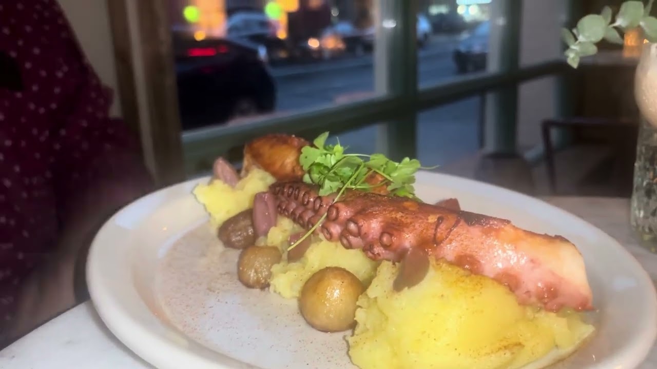 Milk & Roses Restaurant - Greenpoint-BK, New York