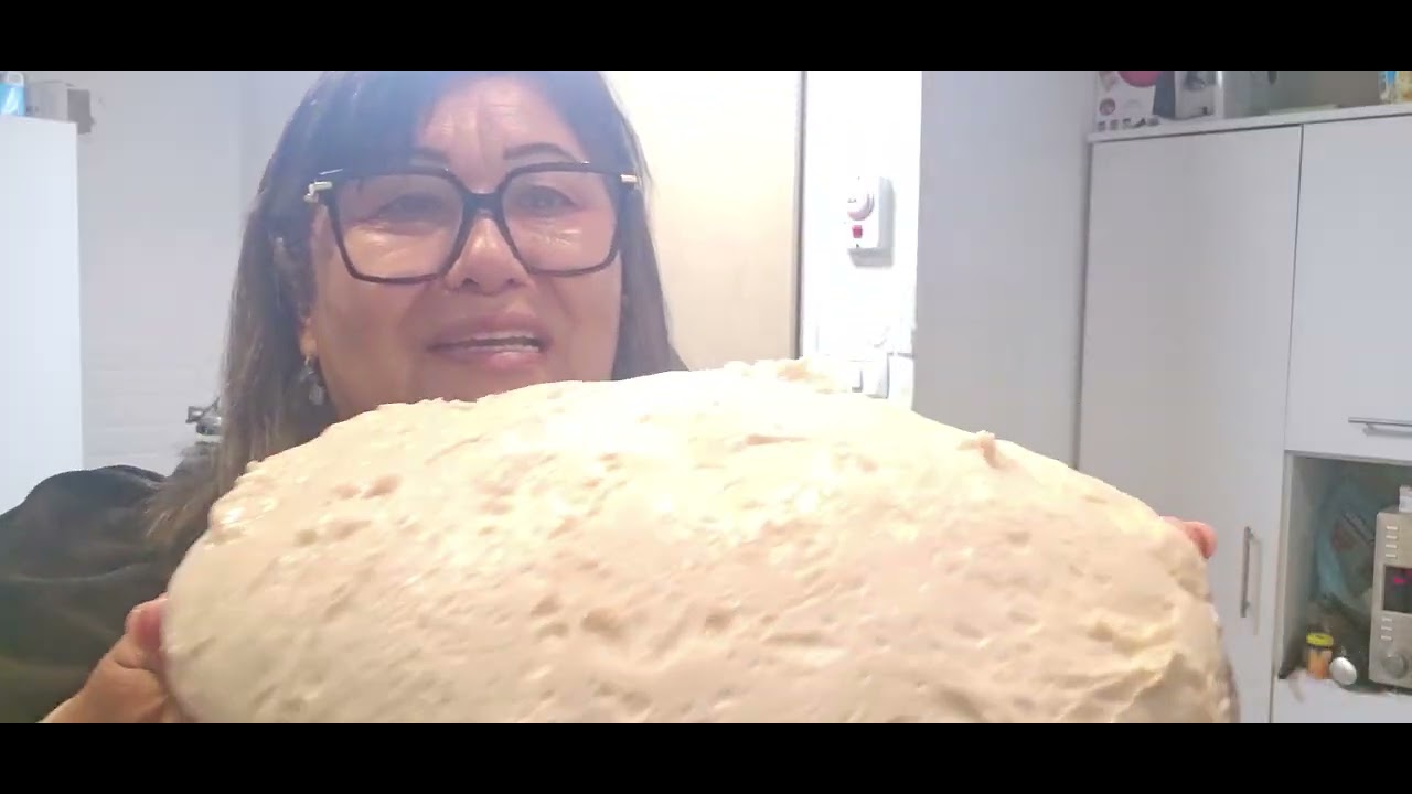 ВЧЕРАШНЕЕ  ТЕСТО  И  СЕГОДНЯ  ИСПЕКЛА