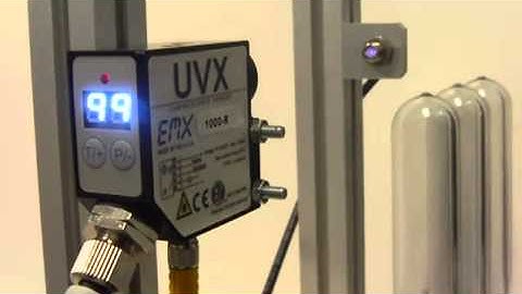 EMX sensor in actie CM1000 UV on pet bottles