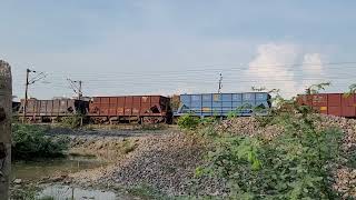 e1781 डेडिकेटेड फ्रेट कॉरिडोर| WAG 9 इंजन मालगाड़ी क्रॉसिंग इंडियन रेलवे ट्रेन| दिल्ली हावड़ा रूट