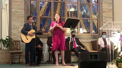 #AnaMenendez msica Especial Iglesia Hollywood Span...