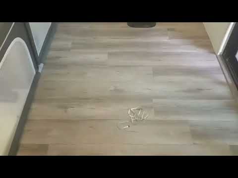 iRobot J7+線材處理