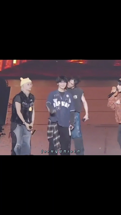 Hyunjin was trying to bite jeongin's neck🤣 #hyunin #hyunjin #in #jeongin #skz #stay #dominATE #kpop