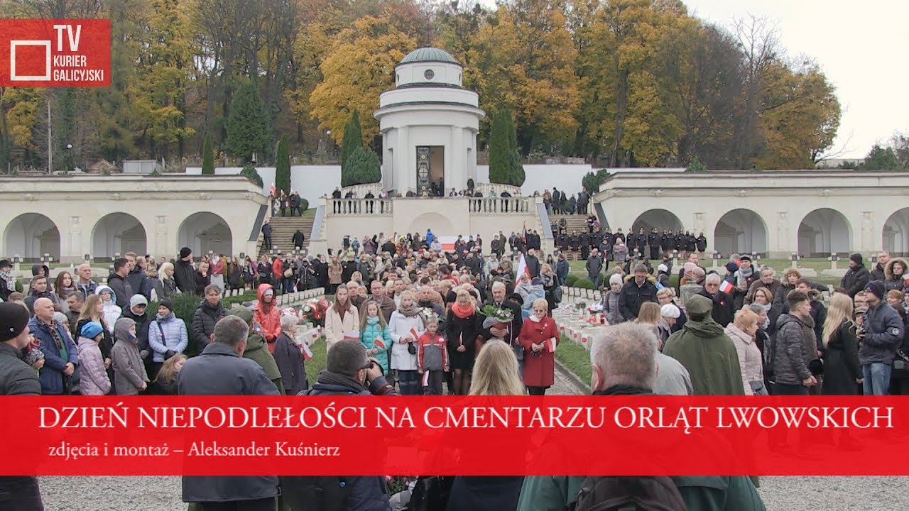 DZIEŃ NIEPODLEŁOŚCI NA CMENTARZU ORLĄT LWOWSKICH