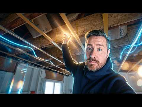 I'm starting on the 50m2 placo ceiling in this rotten and abandoned house (EP11)