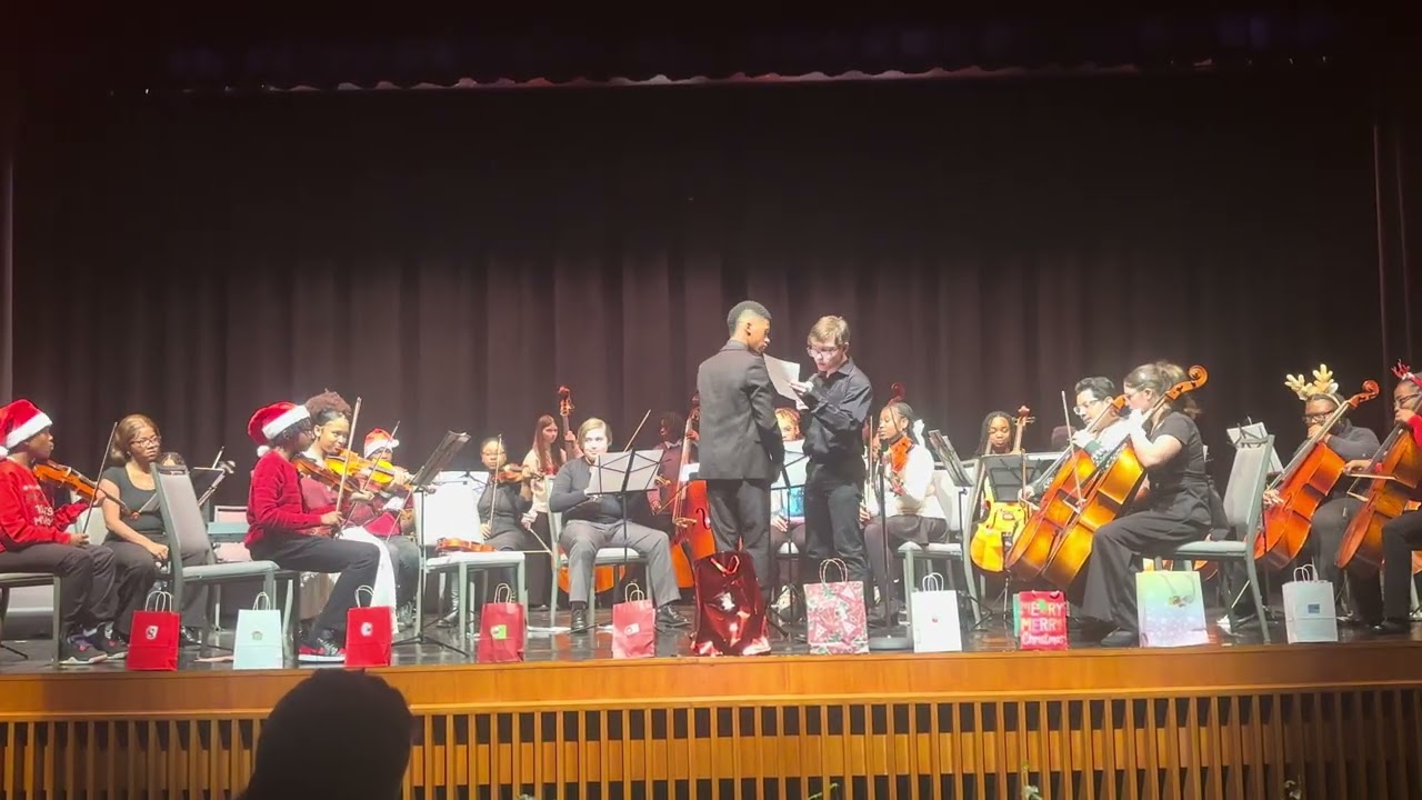 Honored to guest conduct the Gateway Music Outreach Youth Orchestra at their Winter Concert ❄️🎼