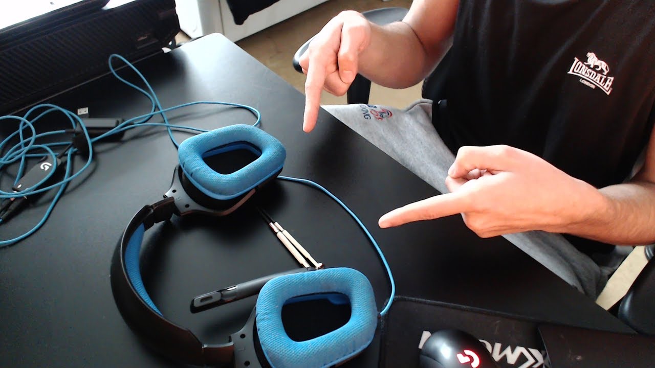 How To Fix | Loose Microphone | Logitech | - YouTube