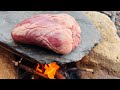 海岸で石焼き鹿の心臓(ハツ)ステーキ!!