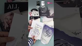 EVERGLOW brightens up Fodyung✨ EVERGLOW’s Signed Album Unboxing📦 #shorts