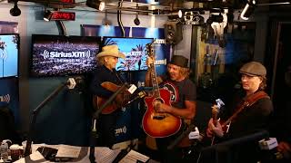 Dwight Yoakam and Jeffrey Steele: Get Outta Town