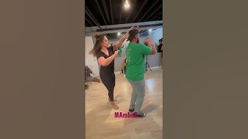 Gio and Jessi dancing on2. #mambo #salsaon2 #salsadancing #salsa