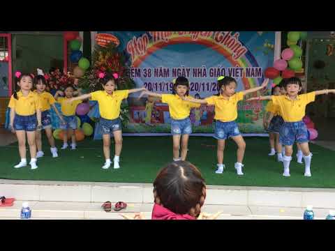 Video Walking in the sun lớp lá 2 trường mầm non tam phước - youtube