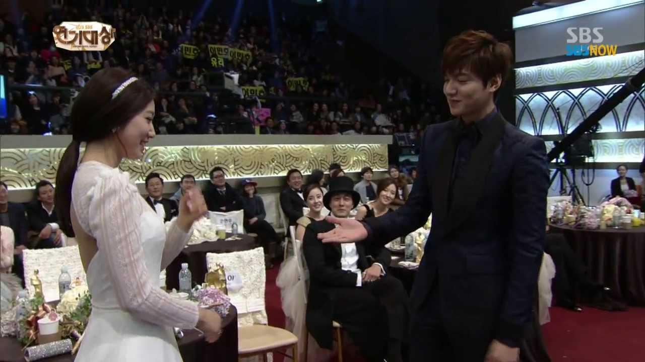 SBS [Главный приз за исполнение обязанностей в 2013 году] - Премия за лучший костюм (Ли Мин Хо)