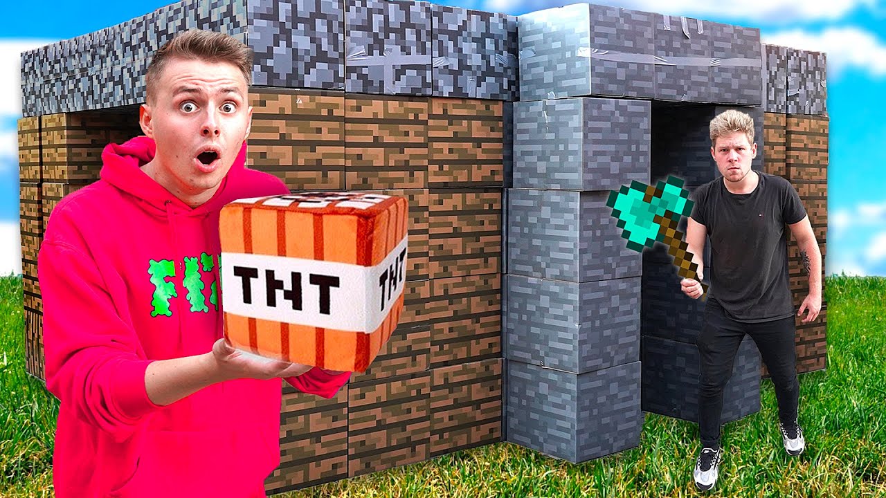 POSTAVILI JSME MINECRAFT DŮM V ŽIVOTNÍ VELIKOSTI! 😱🤩 **musíš vidět**