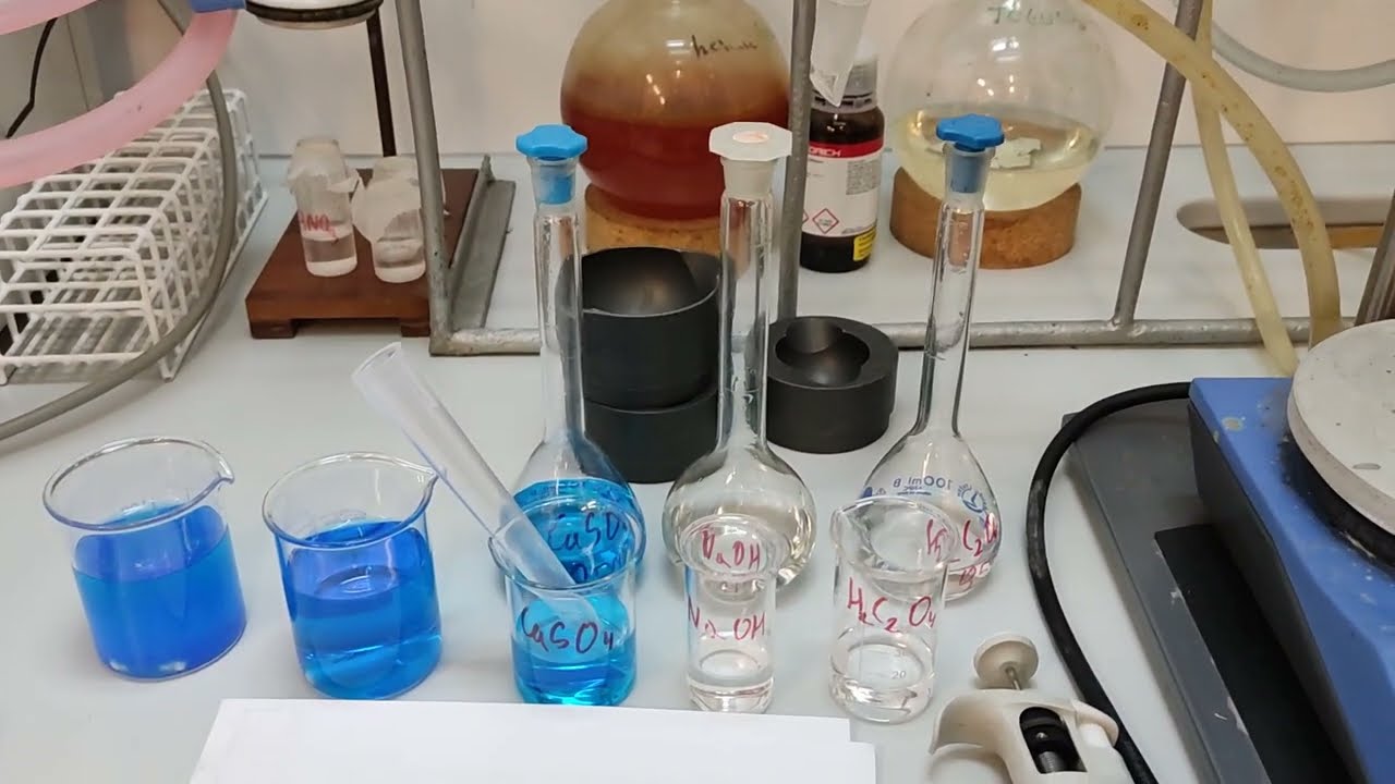 Cu(OH)2 + kwas szczawiowy. Szafirowy roztwór? (próbna matura)