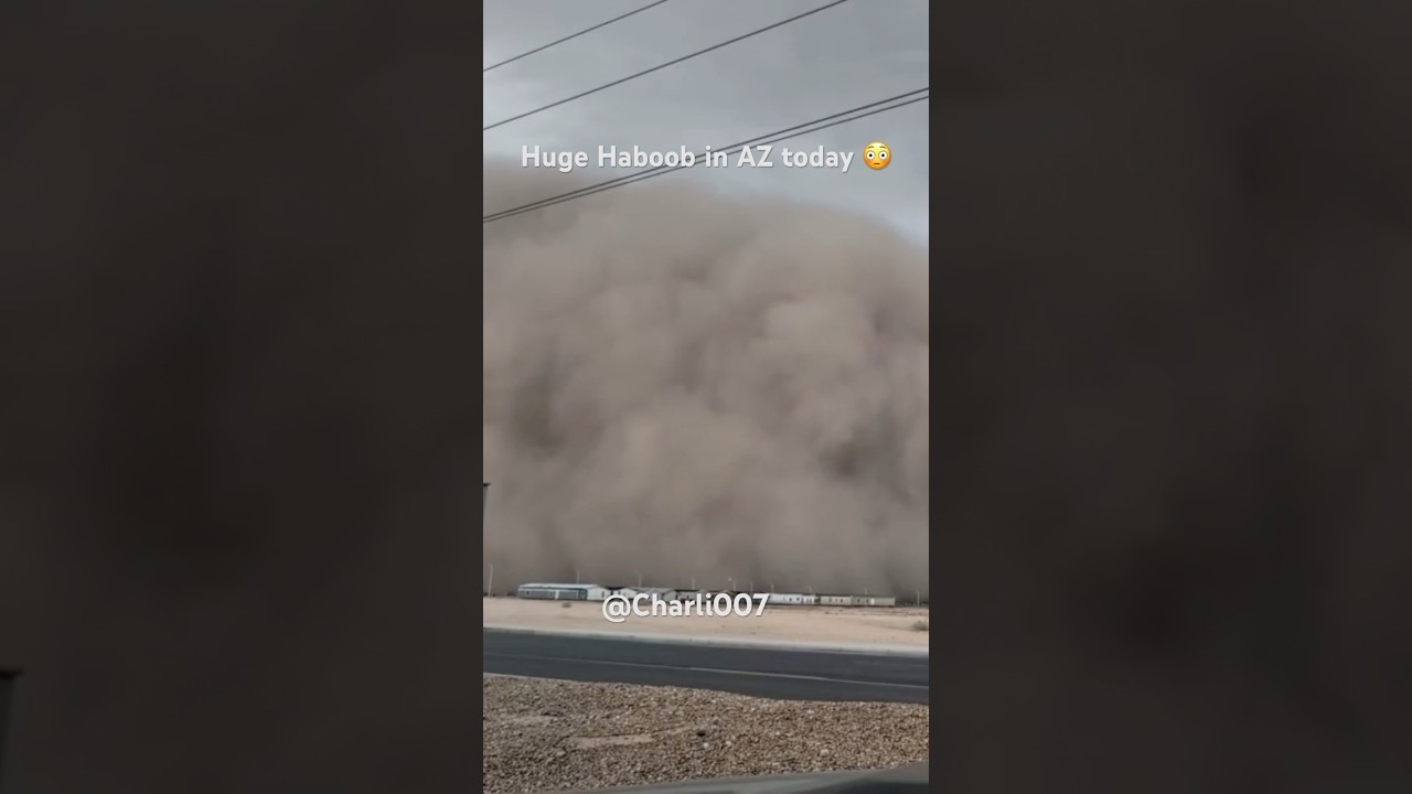 Huge Haboob dust storm Phoenix area today! 😳 