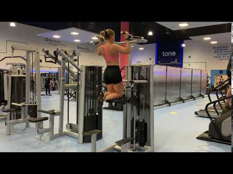 Machine - Assisted Neutral Grip Pulls Ups