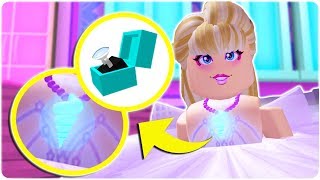 How To Get The Exclusive Royale High Diamond Ring And Mood Changing Necklace Roblox Royale High Youtube - roblox royale high wishing well