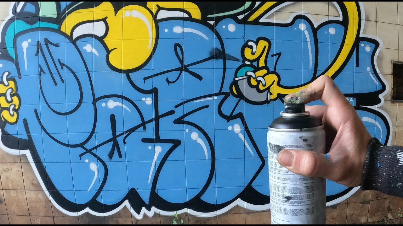 Fazendo um GRAFFITI Persona bombing em lugar abandonado.