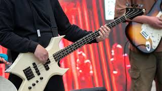 Los Diablos Rojos - Te Esperaré (bass backing track)