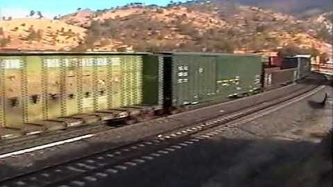 8 BNSF units at Tehachapi Loop